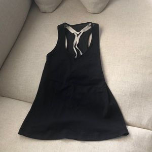 Lu Lu Lemon active tank